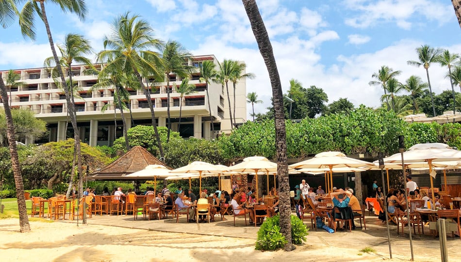 Hau Tree is one of our favorite Big Island Beach Bars